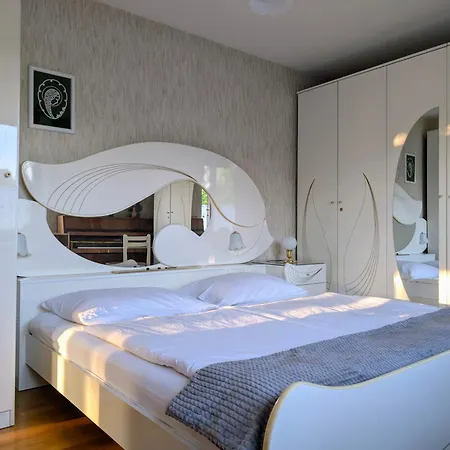 Apartment Apartma Rustika Bled